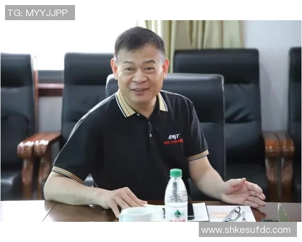 于德豪的成长之路与未来展望：从学子到行业领军者的蜕变故事